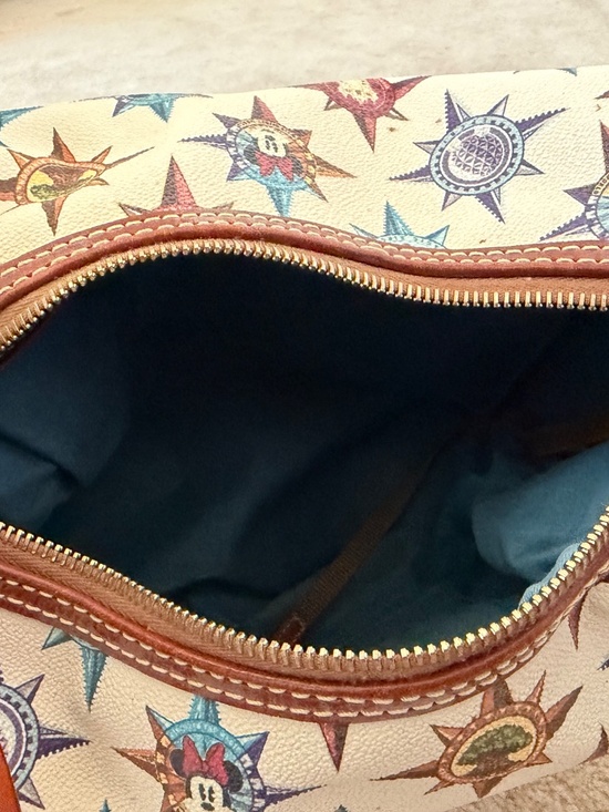 Dooney bourke bayou collection - Gem Disney × Dooney & Bourke – “Disney Parks Compass Collection”